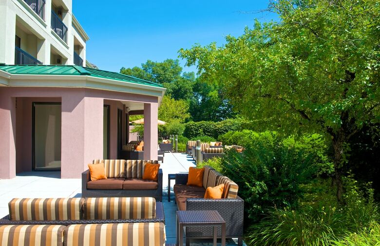 Hotel Courtyard By Marriott Columbus Tipton Lakes