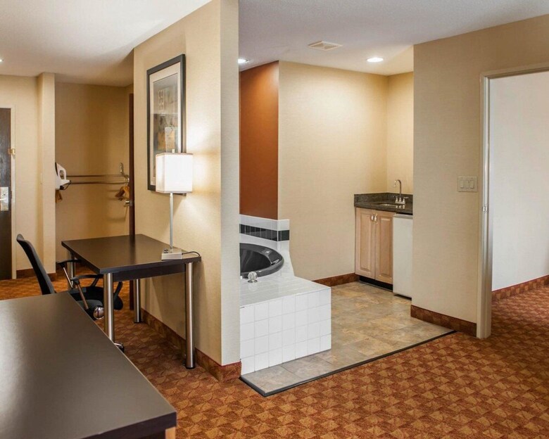 Hotel Quality Inn Franklin I-65