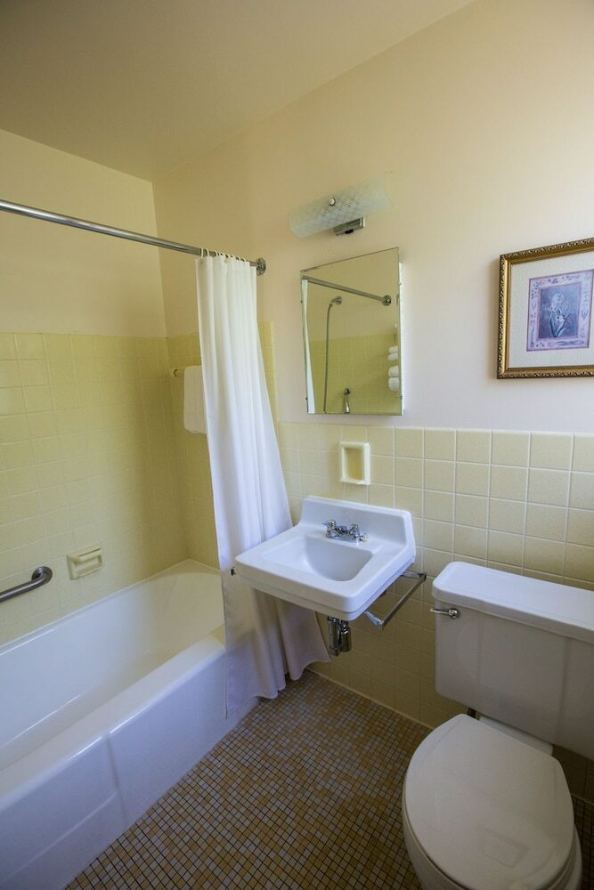Hotel Manoir D'youville