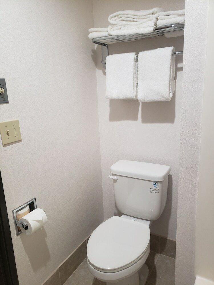 Hotel Quality Inn & Suites