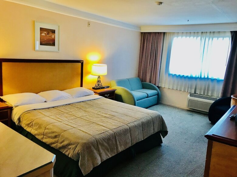 Fortune Hotel & Suites