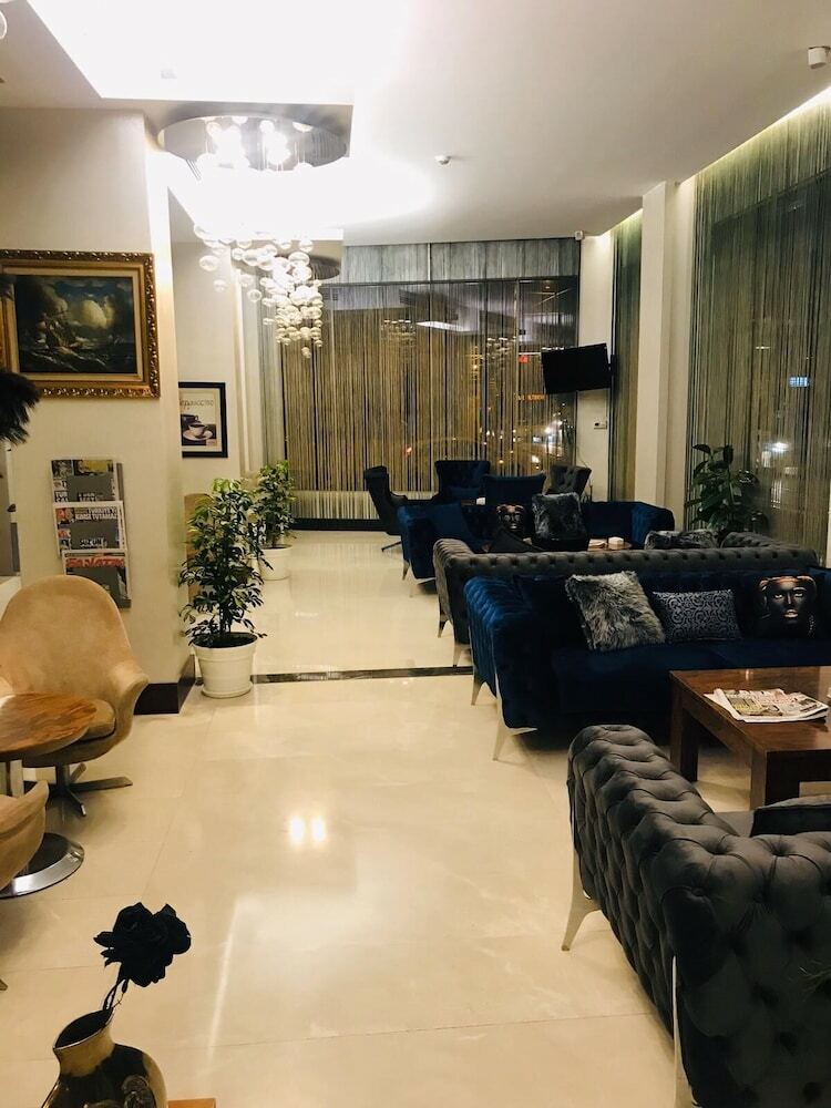 Bur�man Hotel