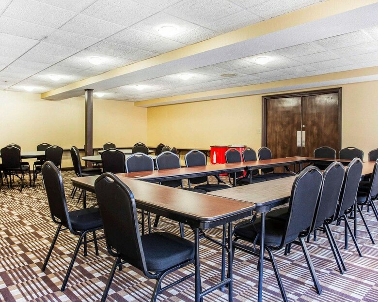 Hotel Comfort Inn & Suites Ballpark Area