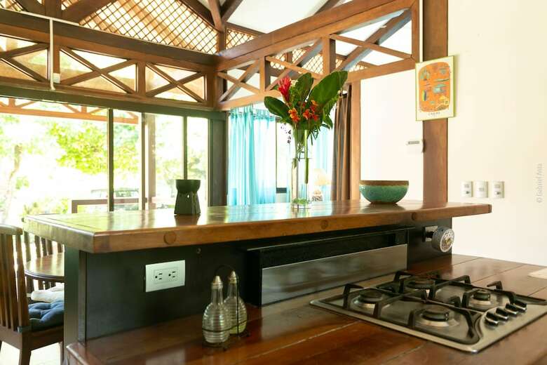 Hotel Kenaki Lodge
