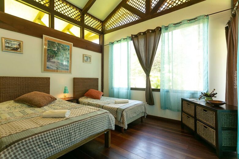 Hotel Kenaki Lodge