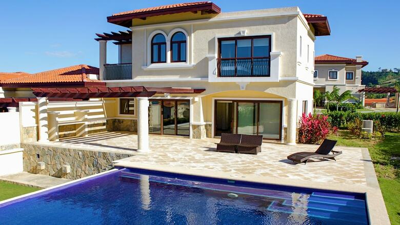 Apartamento Pristine Bay Resort