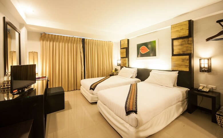 Hotel Crystal Inn Phuket