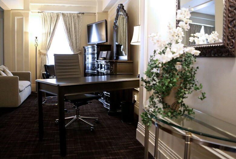 Hotel Clarendon