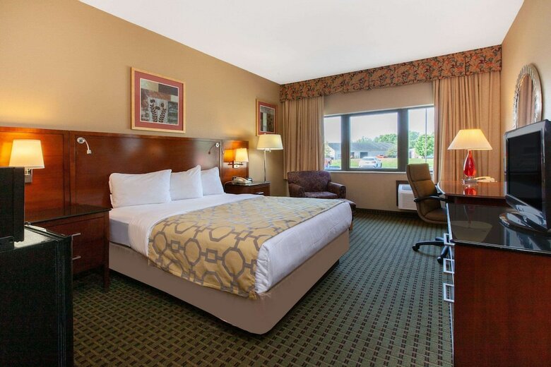 Hotel Baymont By Wyndham Franklin
