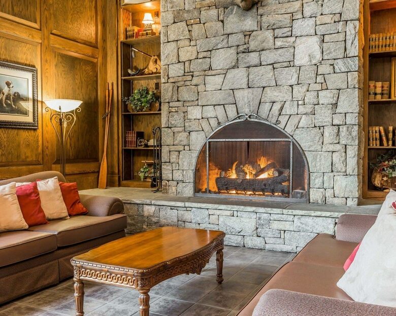 Hotel Comfort Suites Boone - University Area