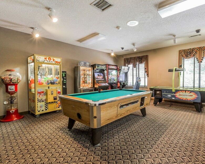 Hotel Comfort Suites Boone - University Area