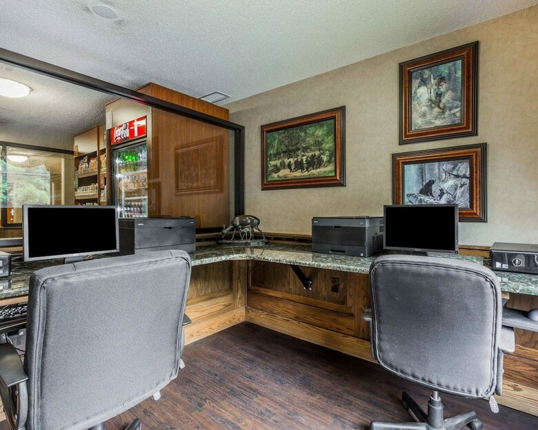 Hotel Comfort Suites Boone - University Area