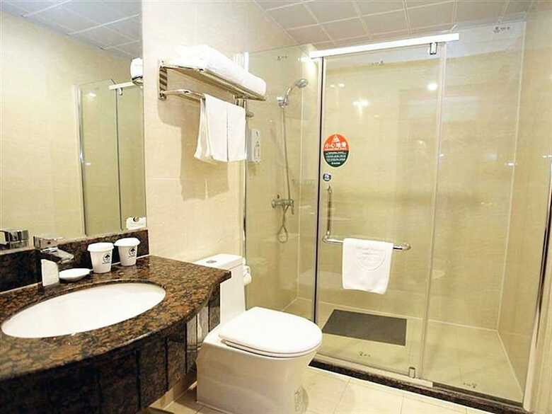 Greentree Inn Zhenjiang Gaotie Wanda Square Express Hotel
