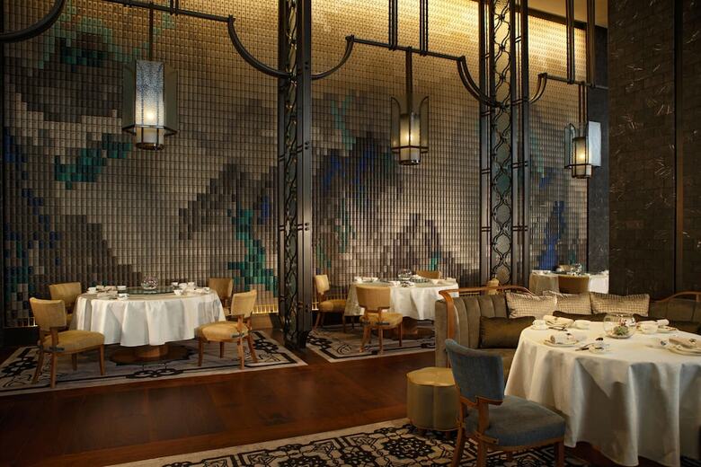 Renaissance Hong Kong Harbour View Hotel