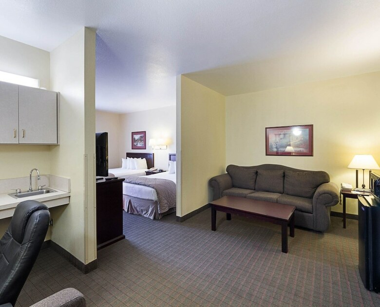 Hotel Quality Inn & Suites