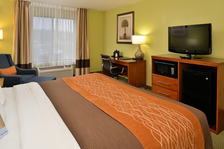 Hotel Comfort Inn & Suites Black River Falls I-94