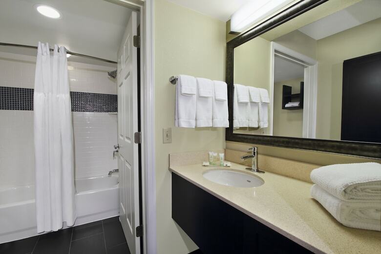 Hotel Staybridge Suites Tysons - Mclean