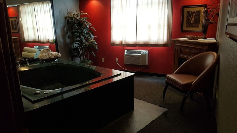 Hotel Knights Inn Grand Forks