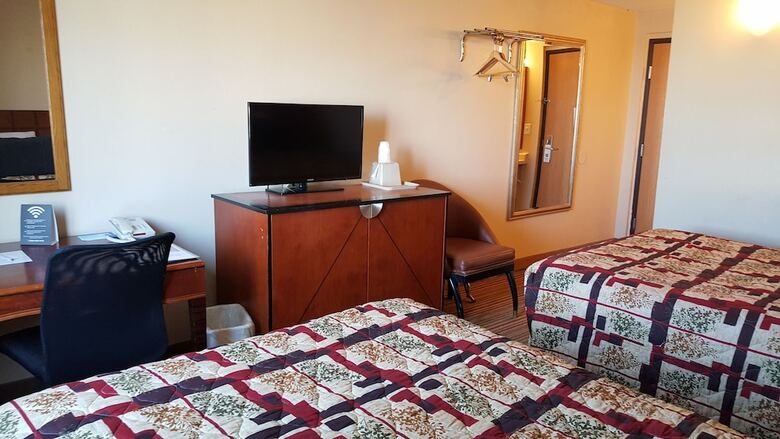 Hotel Knights Inn Grand Forks