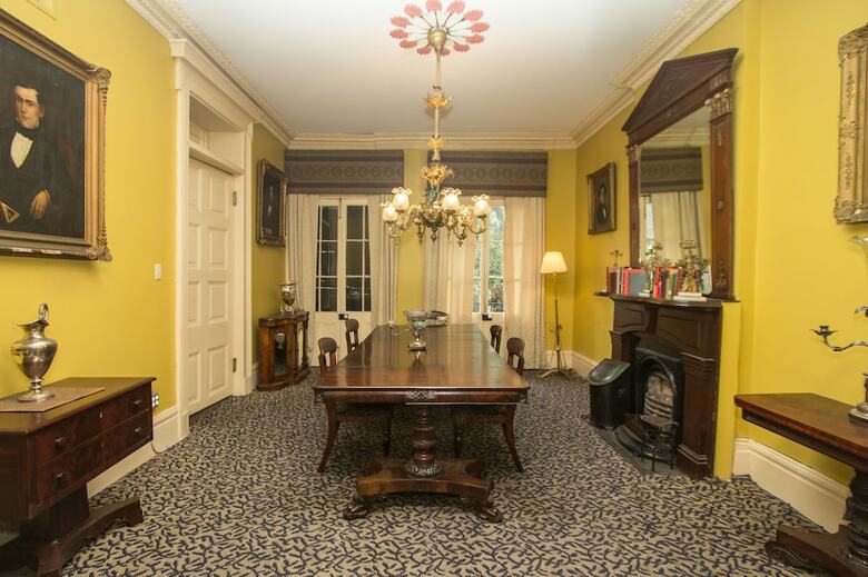 Hotel Lamothe House
