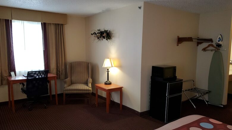 Motel Super 8 By Wyndham Waverly