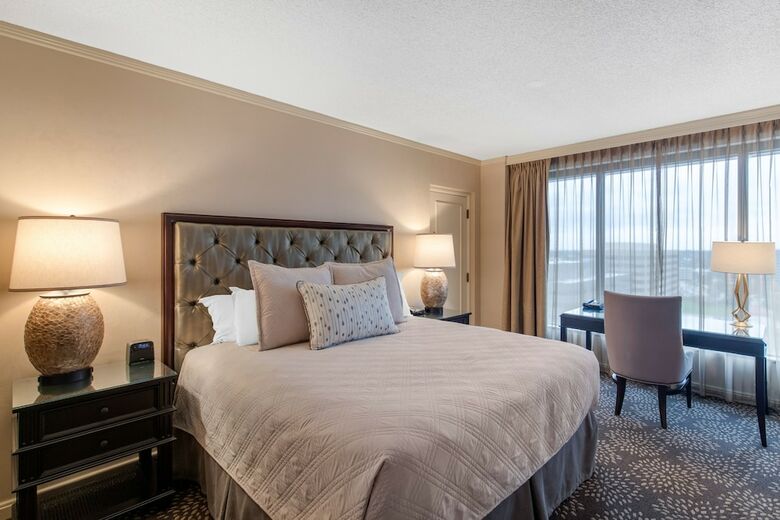 Omni Mandalay Hotel At Las Colinas