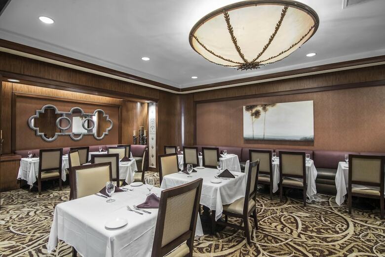 Omni Mandalay Hotel At Las Colinas
