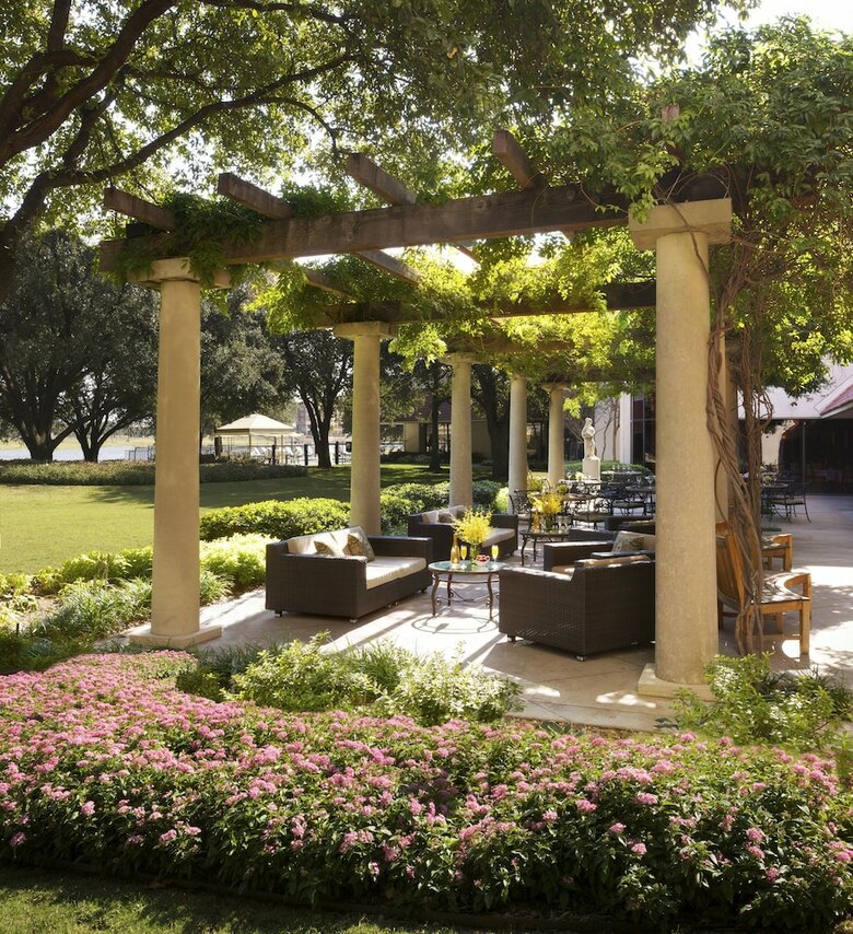 Omni Mandalay Hotel At Las Colinas