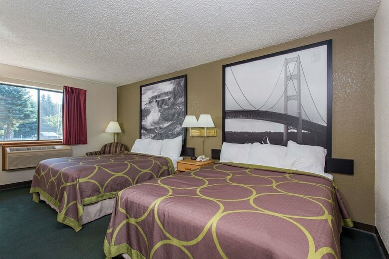 Hotel Super 8 By Wyndham Houghton Lake