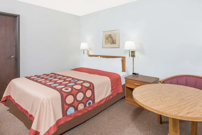 Motel Super 8 By Wyndham Newcomerstown