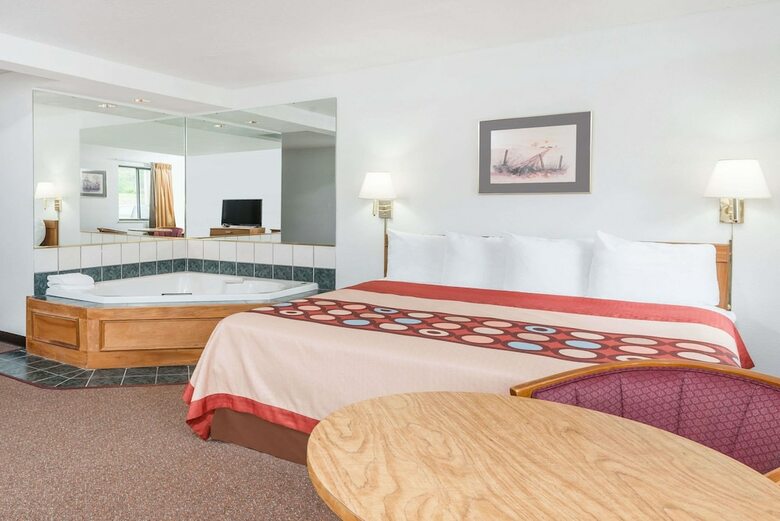 Motel Super 8 By Wyndham Newcomerstown