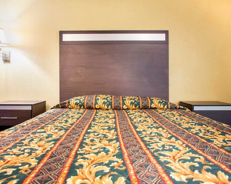 Hotel Rodeway Inn Mount Laurel Hwy 73