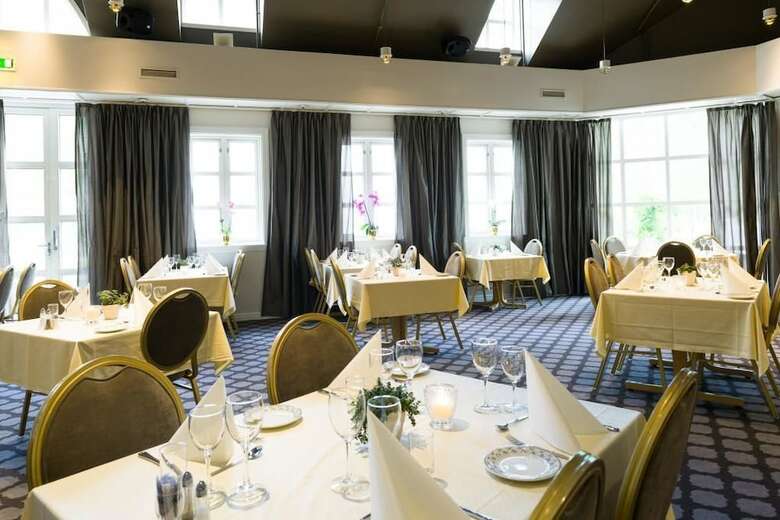Fru Haugans Hotel