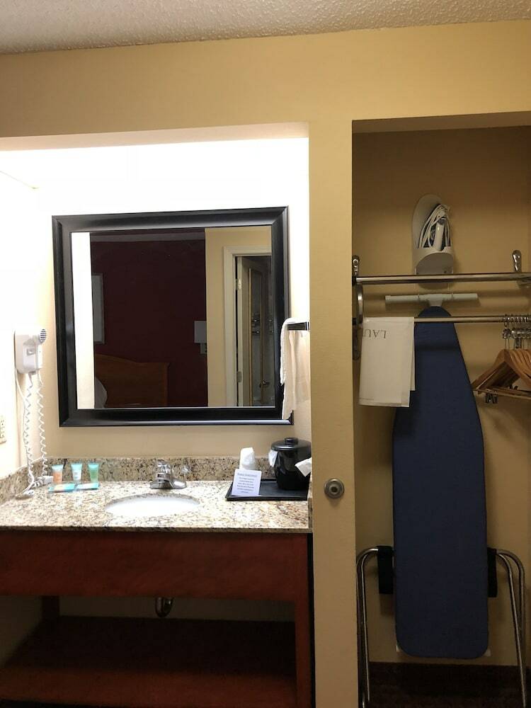Hotel Millennium Inn