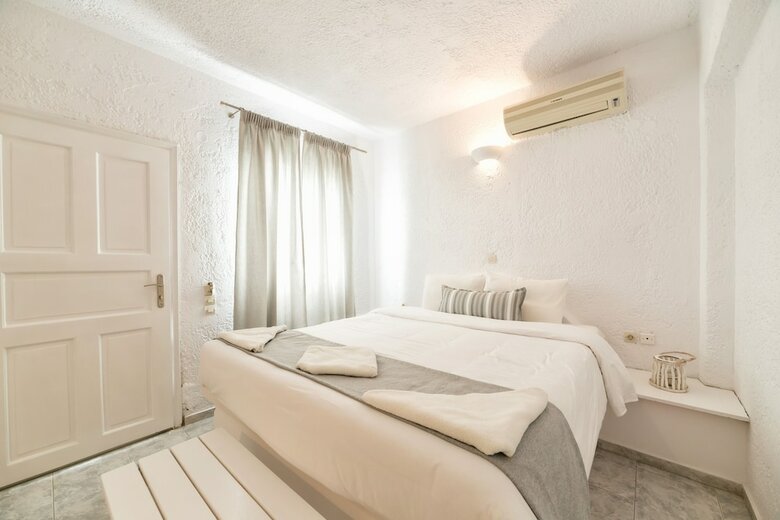 Hotel Artemis Suites