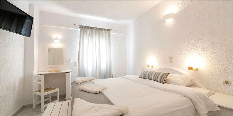 Hotel Artemis Suites