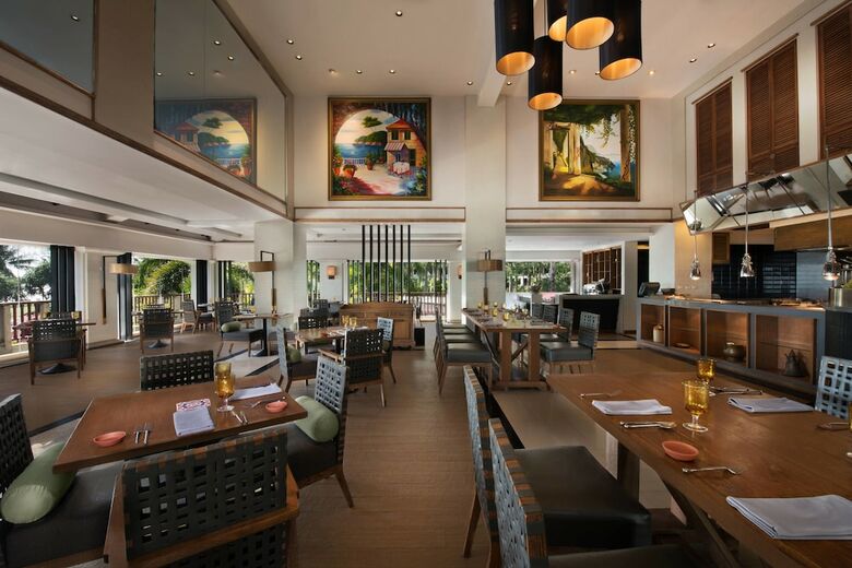 Apartamento Marriott's Phuket Beach Club