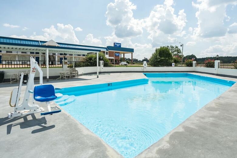 Hotel Rodeway Inn