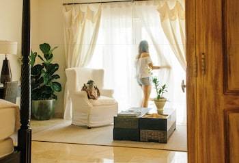 Hotel Casa Colonial Beach & Spa