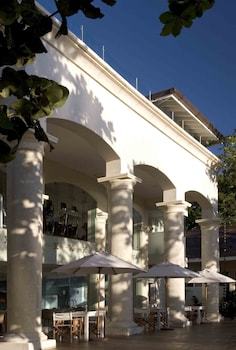 Hotel Casa Colonial Beach & Spa