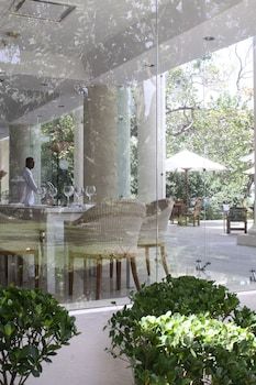 Hotel Casa Colonial Beach & Spa