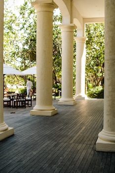 Hotel Casa Colonial Beach & Spa