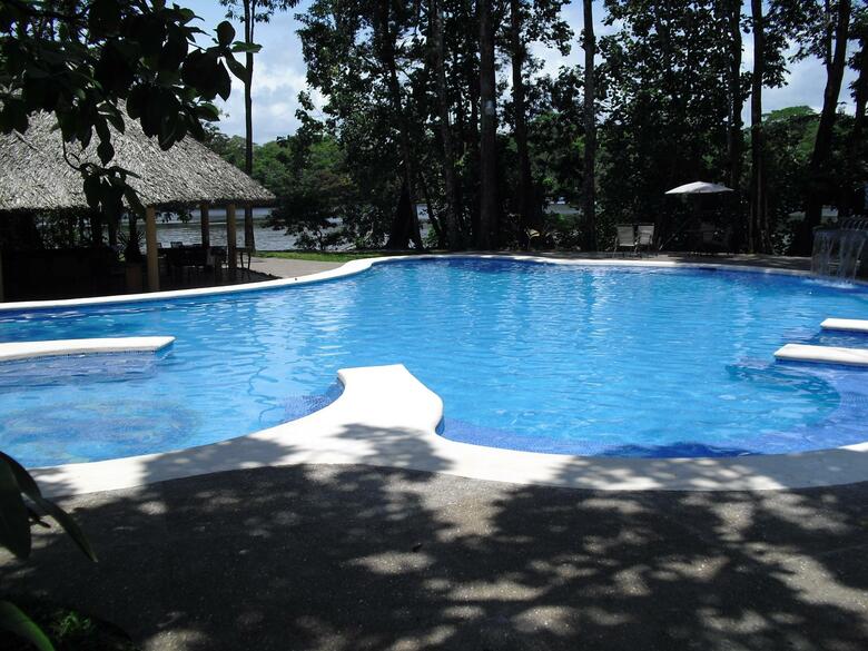 Hotel Laguna Lodge