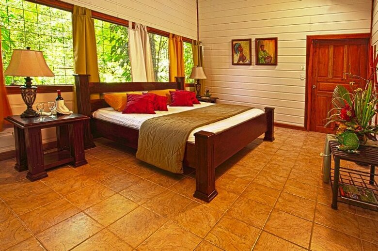 Hotel Evergreen