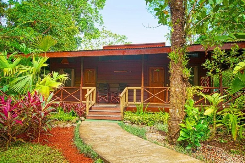Pachira Lodge