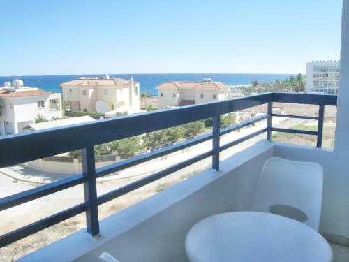 Maouris Hotel Apartments