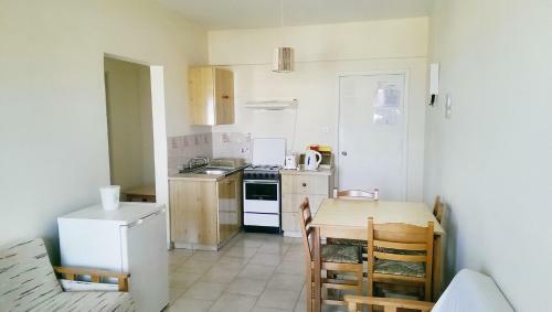 Maouris Hotel Apartments