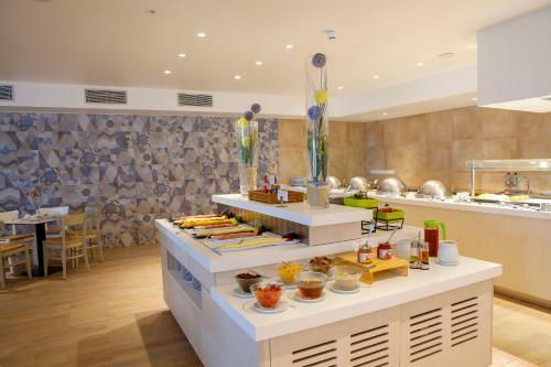 Louis Nausicaa Luxury Villa