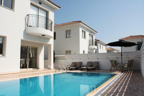 Palm Tree Villas