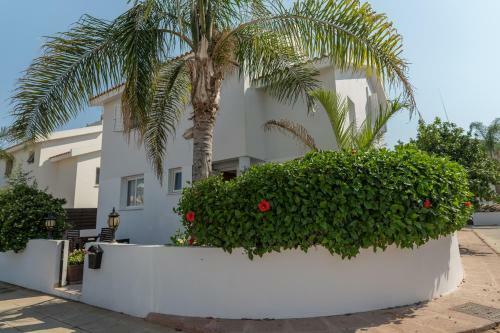Sun & Sand Private Villa